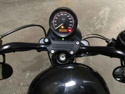 Harley-Davidson Sportster XL883R 2011