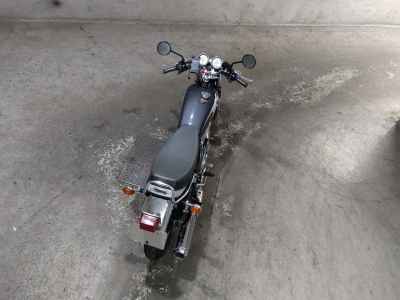 Yamaha SR400 2021