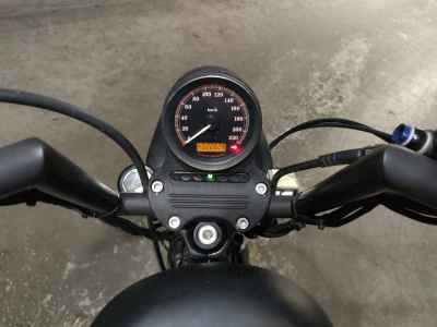 Harley-Davidson Sportster Iron XL883N 2011