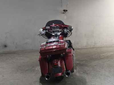 Harley-Davidson Street Glide FLHXSE1800 CVO 2012