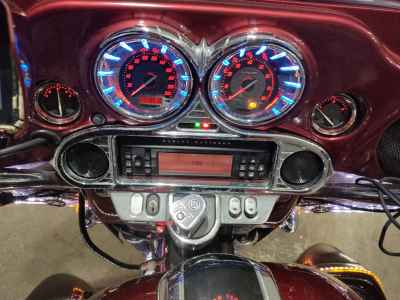 Harley-Davidson Street Glide FLHXSE1800 CVO 2012