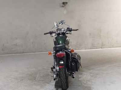 Kawasaki W800 2011