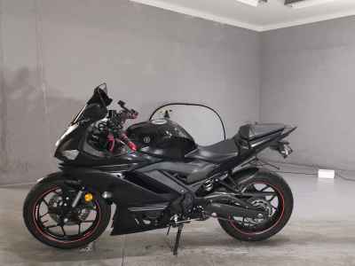 Yamaha YZF-R25