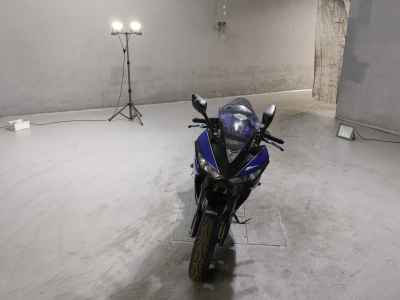 Yamaha YZF-R25