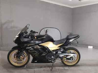 Kawasaki Ninja 250R 2012