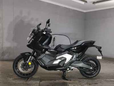 Honda X-Adv 750 2026