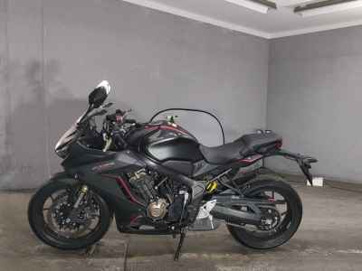 Honda CBR650R 2019