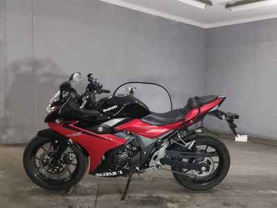 Suzuki GSX250R