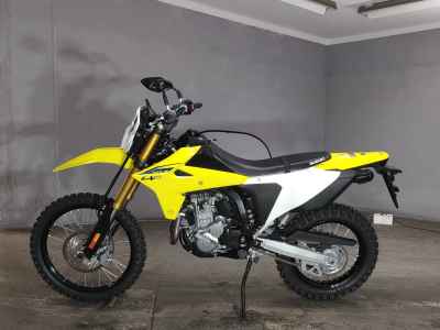 Suzuki DR-Z4S 2025