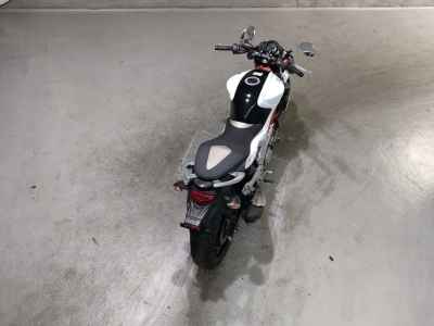 Suzuki Gladius SFV400 2010
