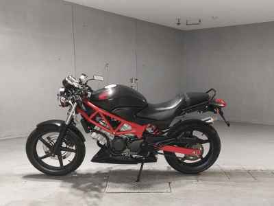 Honda VTR250 2011