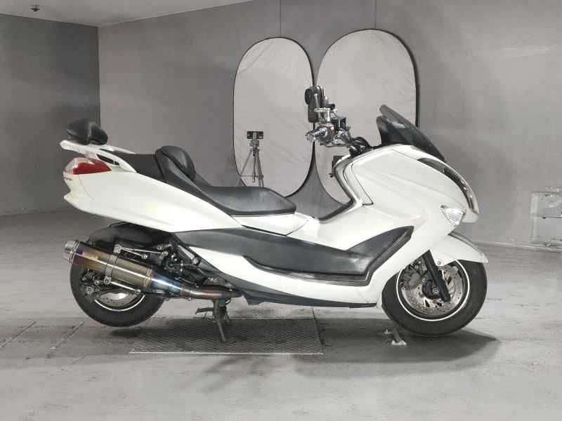 Yamaha Majesty 250