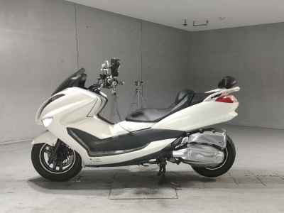 Yamaha Majesty 250