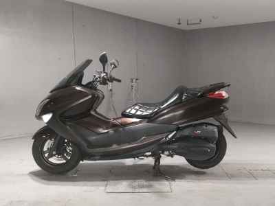 Yamaha Majesty 250