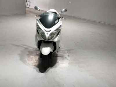 Suzuki Skywave 250S