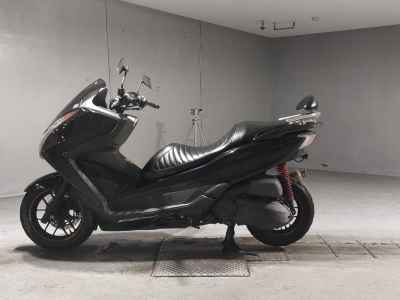 Honda Forza SI