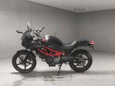 Honda VTR250F