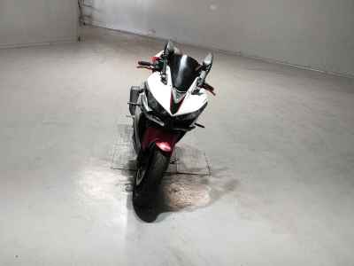 Yamaha YZF-R25 2016