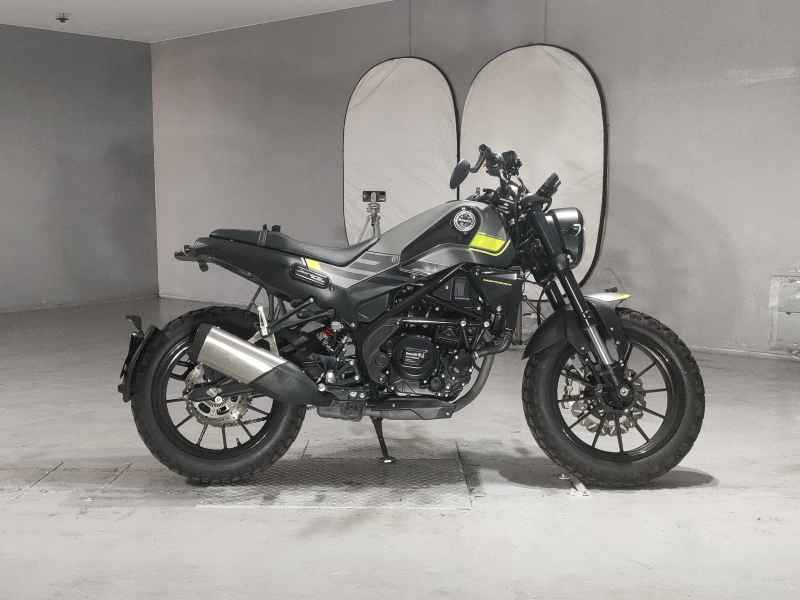 Benelli LEONCHINO 250 2021