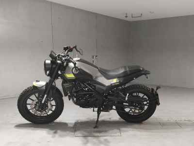 Benelli LEONCHINO 250 2021