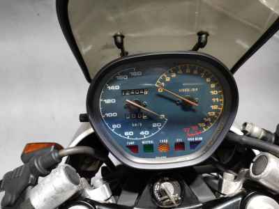 Suzuki GSX250S Katana