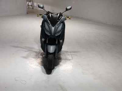 Yamaha XMAX 250