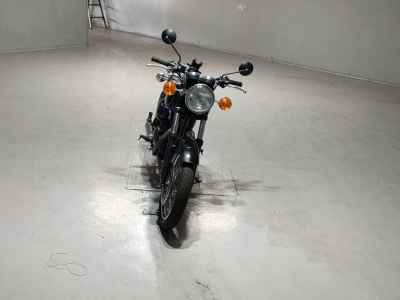 Kawasaki Estrella