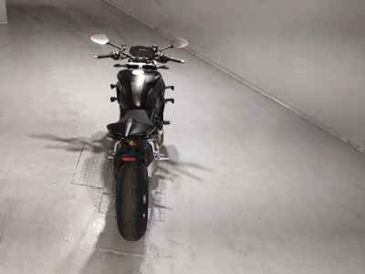 Ducati Streetfighter V4S 2021
