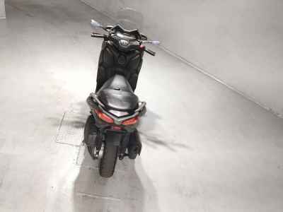 Yamaha XMAX 250