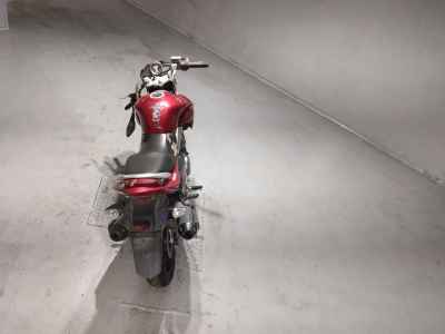 Suzuki GSR250