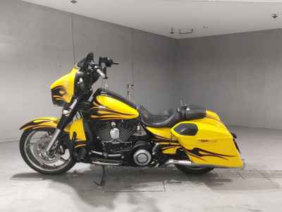 Harley-Davidson Street Glide FLHXSE1800 CVO 2014