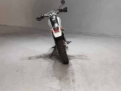 Yamaha XT250 Serow