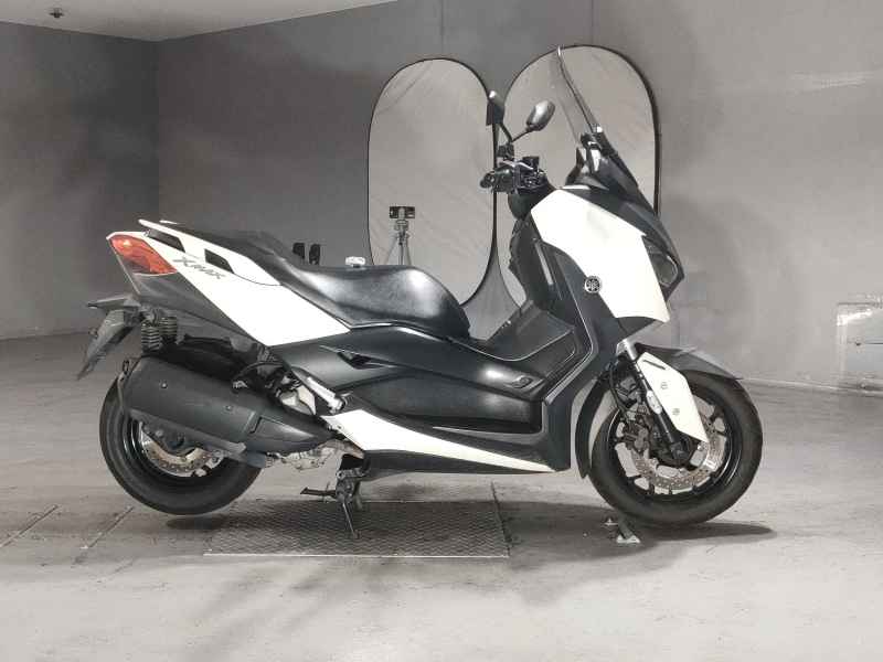 Yamaha XMAX 250