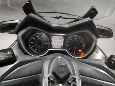 Yamaha XMAX 250