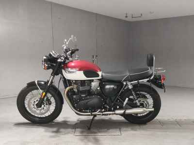 Triumph Bonneville T100 2022