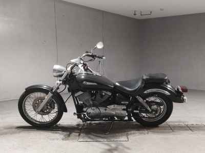 Yamaha XVS250 Drag Star