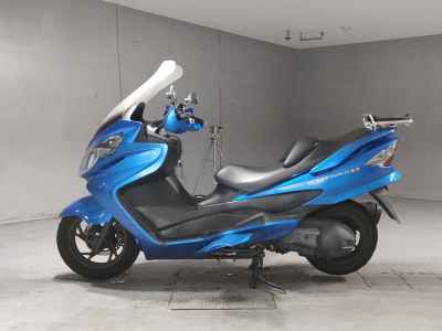 Suzuki Skywave 250S
