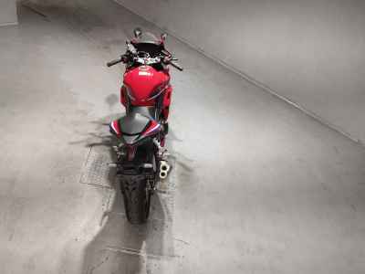 Honda CBR400R 2024