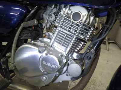 Suzuki ST250E