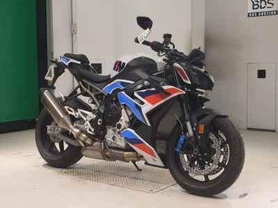BMW M1000R 2025