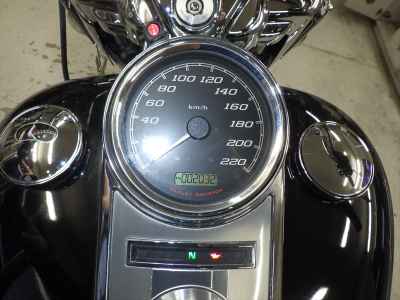 Harley-Davidson Road King FLHRC1690 2014
