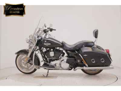 Harley-Davidson Road King FLHRC1690 2014