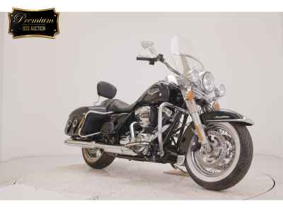 Harley-Davidson Road King FLHRC1690 2014