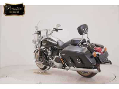 Harley-Davidson Road King FLHRC1690 2014