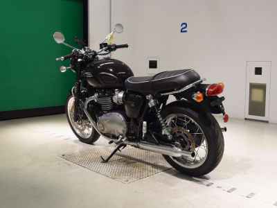 Triumph Bonneville T120 2022