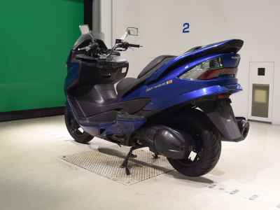 Suzuki Skywave 250S