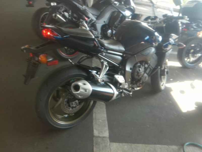 Yamaha FZ1 Fazer 2011
