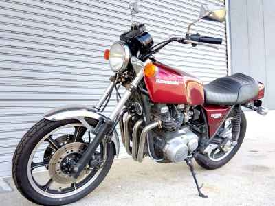 Kawasaki Z1000ST 2021