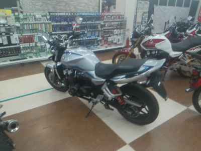 Honda CB1300SF 2024
