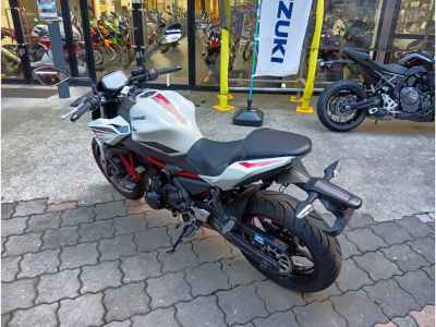Kawasaki Z650 2022